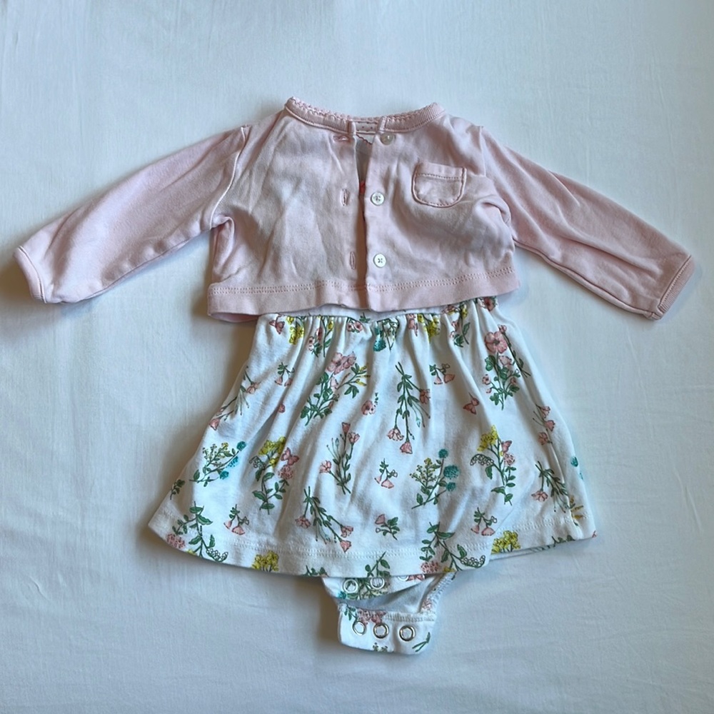 Carter’s Baby Girl Size 3 Months Floral Dress